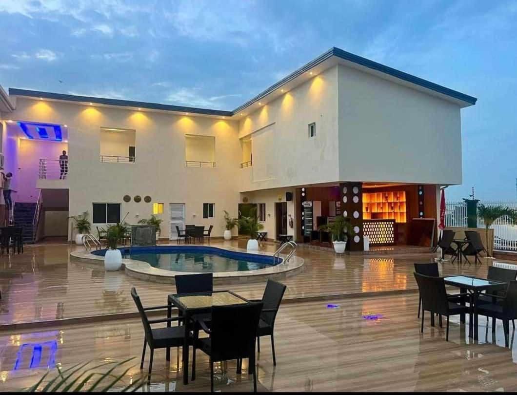 Presken Kuramo Waters Lagos Exterior foto