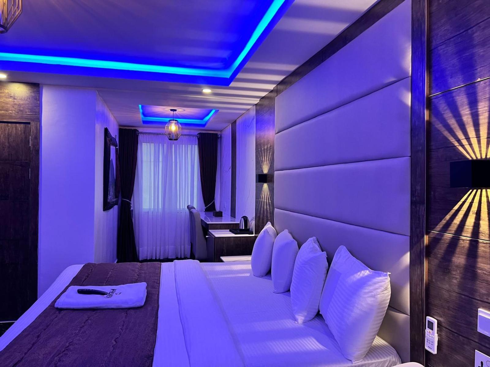 Presken Kuramo Waters Lagos Exterior foto
