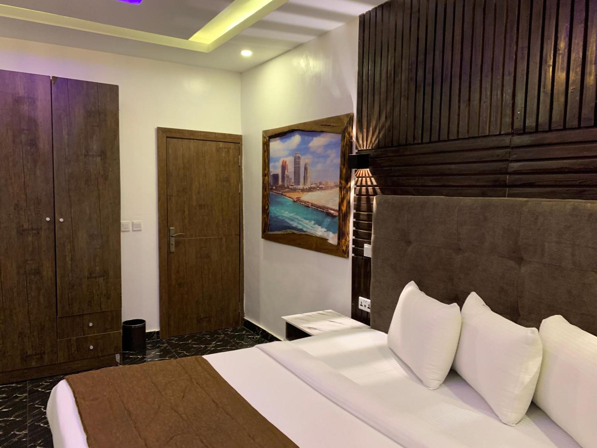 Presken Kuramo Waters Lagos Exterior foto